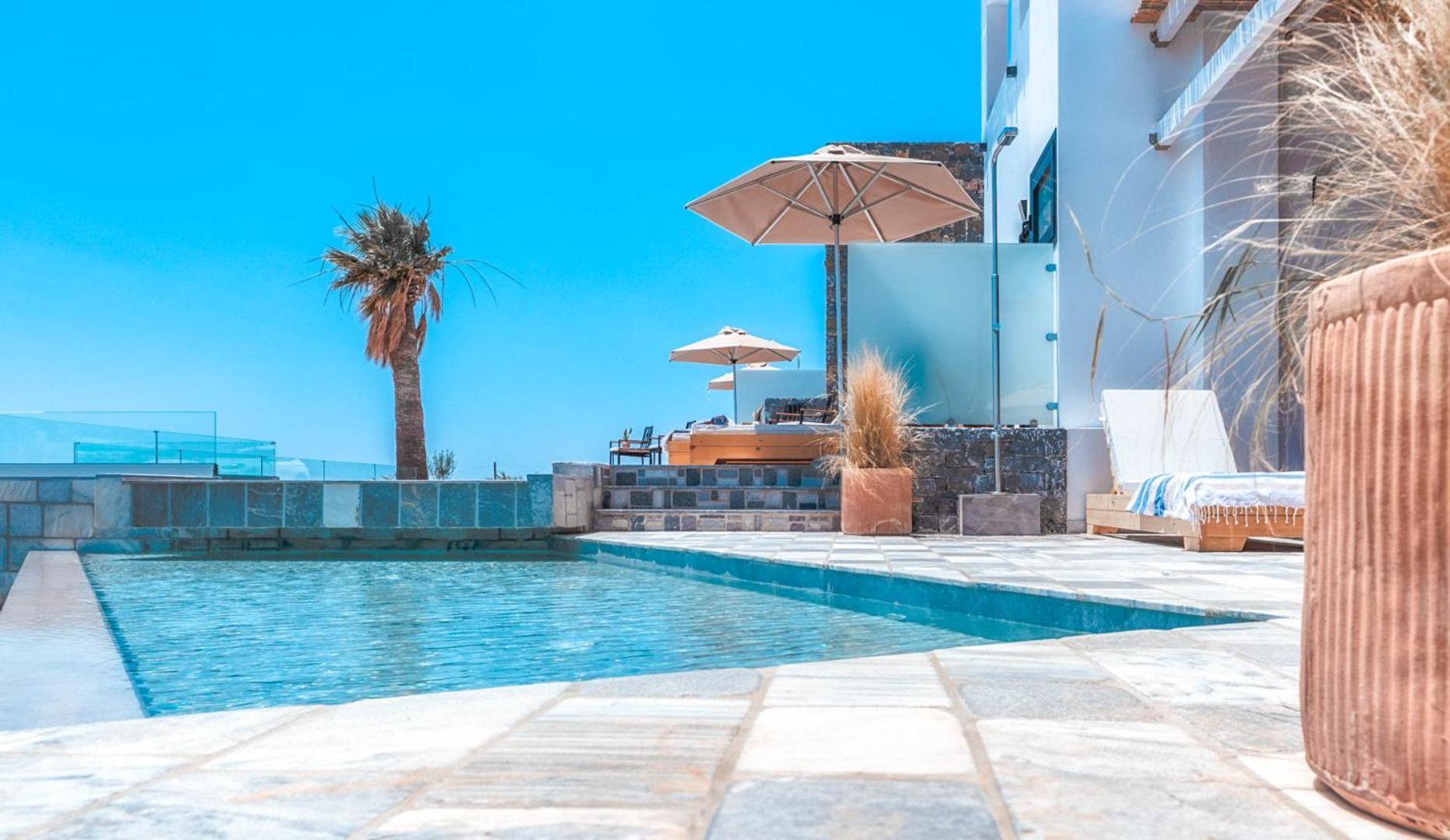 Plakakia Luxury Apartments มากรีเยียลอส ภายนอก รูปภาพ
